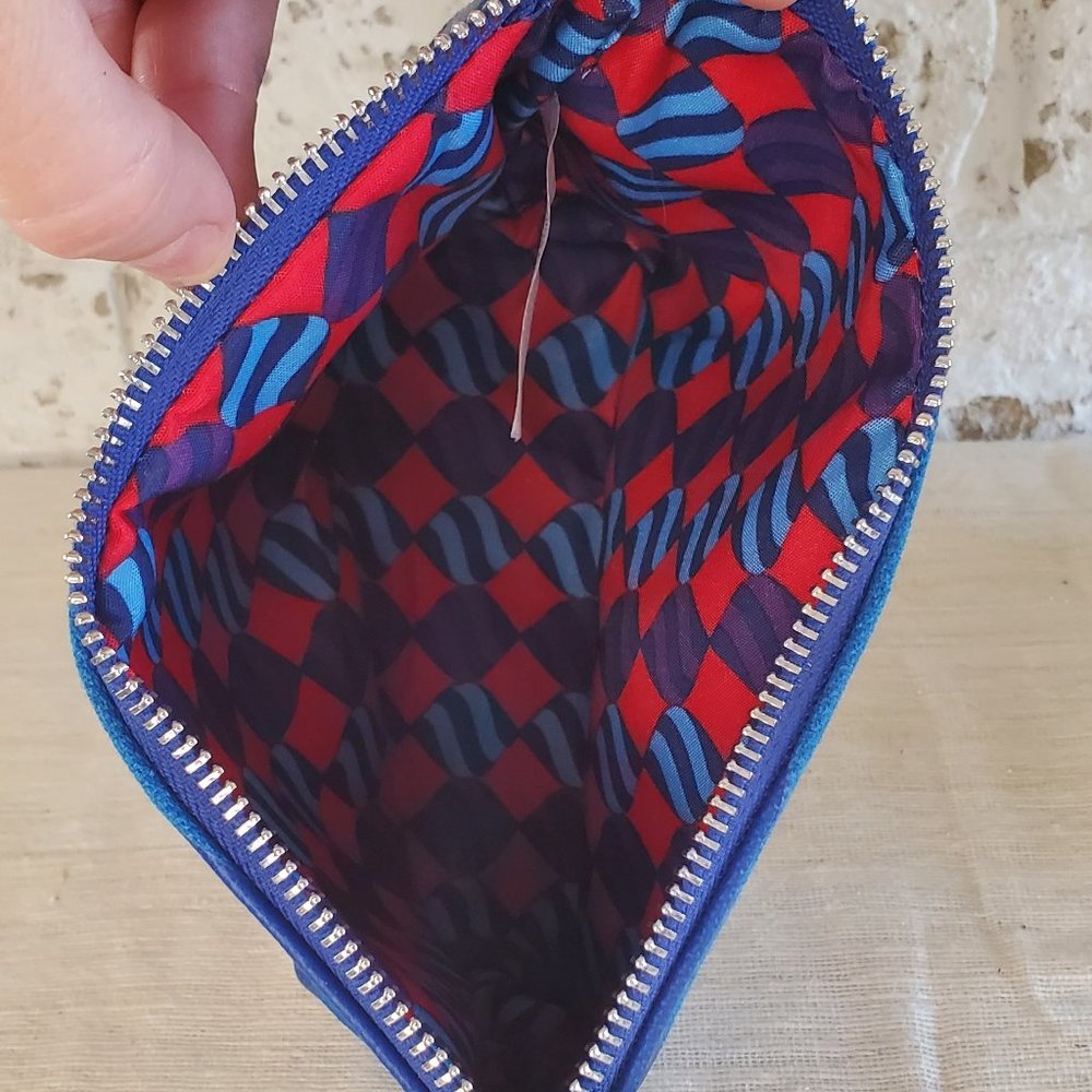 Kiehls Blue Striped Make-Up Zippered Travel Case Canvas Pouch - Picture 5 of 9